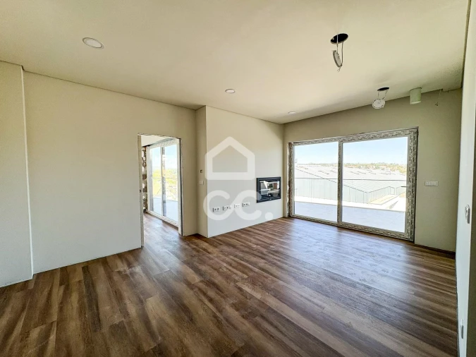 Apartamento T3 para Venda em Viseu Foto 2