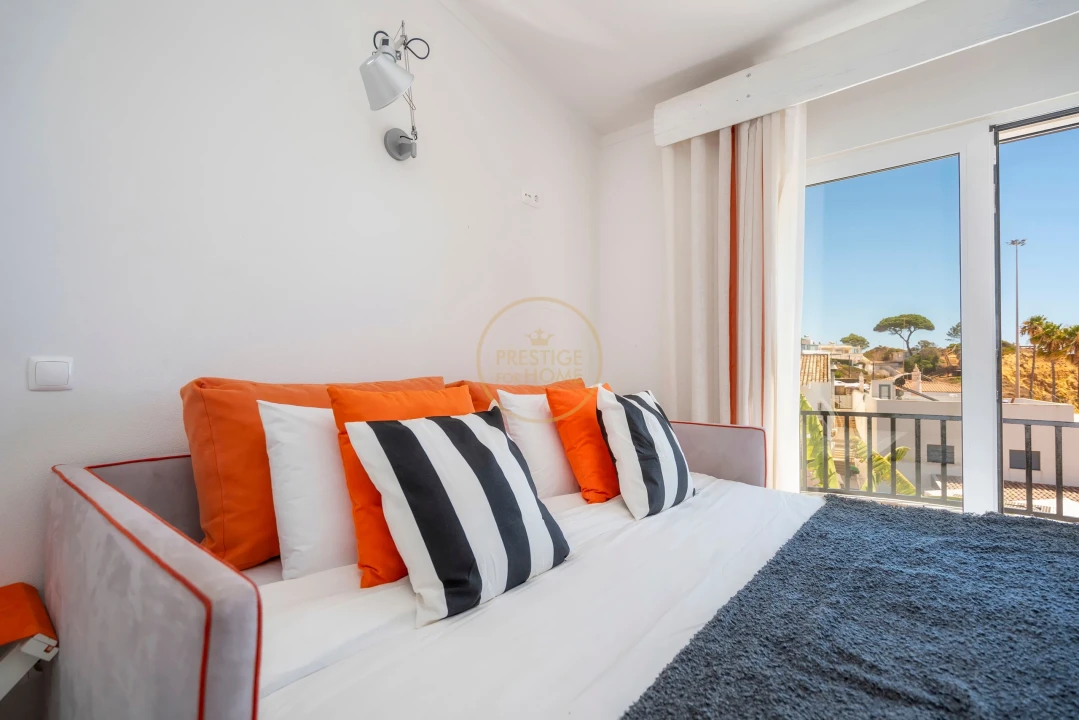 Apartamento T2 para Arrendamento em Albufeira e Olhos de Água Foto 17