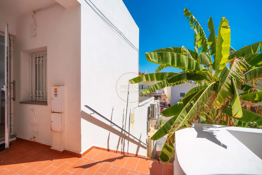 Apartamento T2 para Arrendamento em Albufeira e Olhos de Água Foto 36