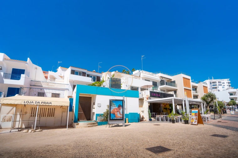 Apartamento T2 para Arrendamento em Albufeira e Olhos de Água Foto 38