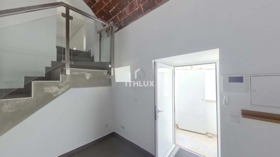 Apartamento T1 para Arrendamento em Caia, São Pedro e Alcáçova Foto 11