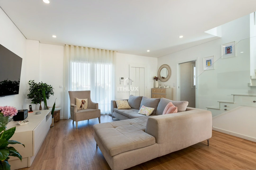 Moradia T3 para Venda em Pinhal Novo Foto 4