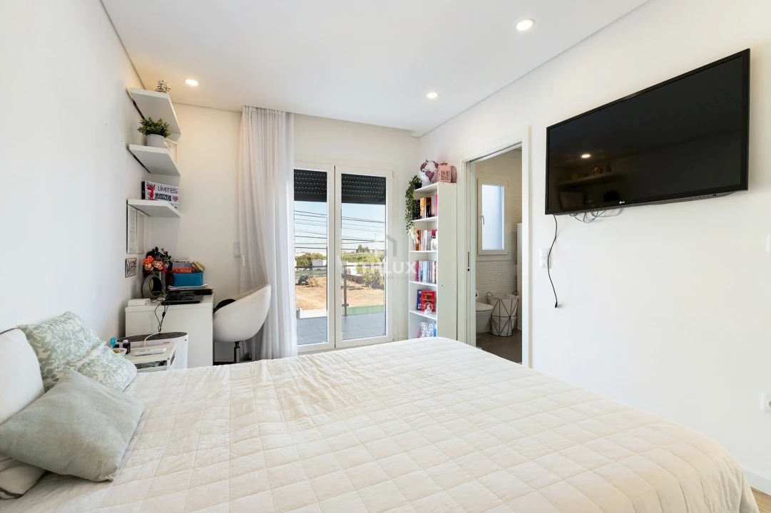 Moradia T3 para Venda em Pinhal Novo Foto 21