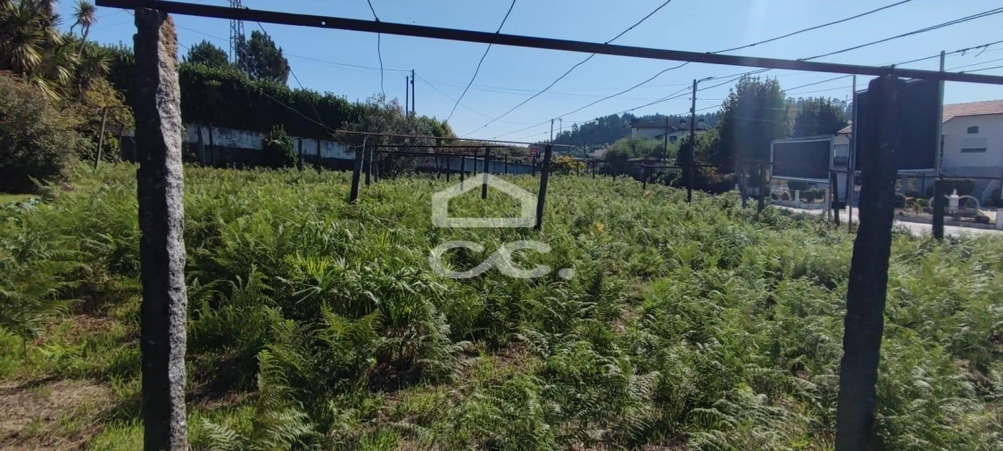 Moradia T4 para Venda em Cernadelo e Lousada (São Miguel e Santa Margarida) Foto 24