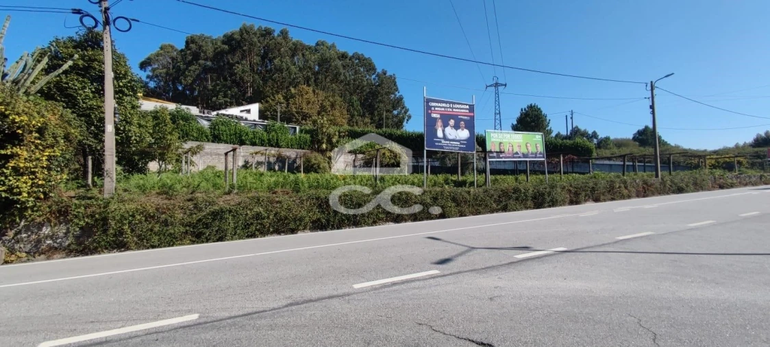 Moradia T4 para Venda em Cernadelo e Lousada (São Miguel e Santa Margarida) Foto 30