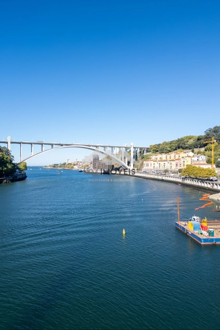 Prédio para Venda em Lordelo do Ouro e Massarelos Foto 24