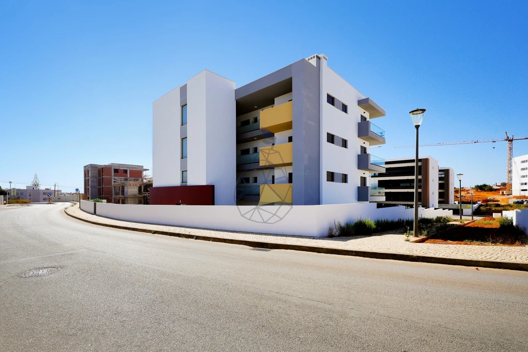 Moradia T4 para Venda em Alvor Foto 22