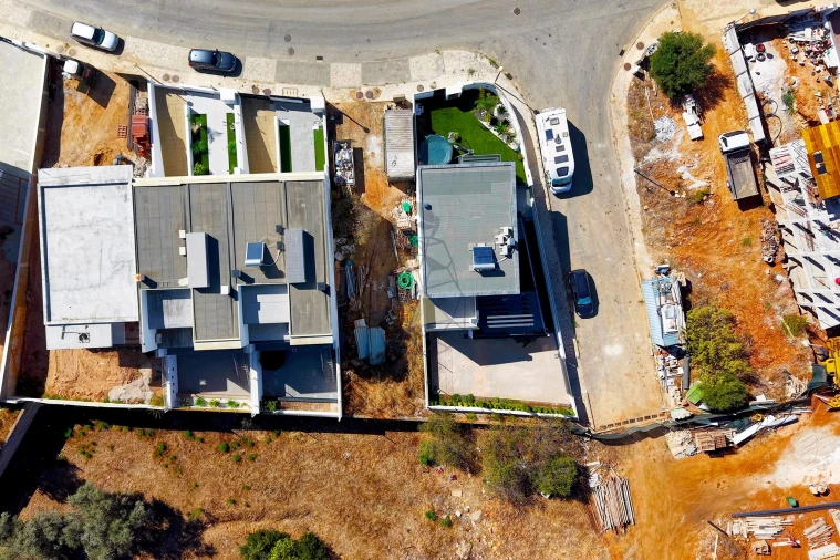 Moradia T4 para Venda em Alvor Foto 26