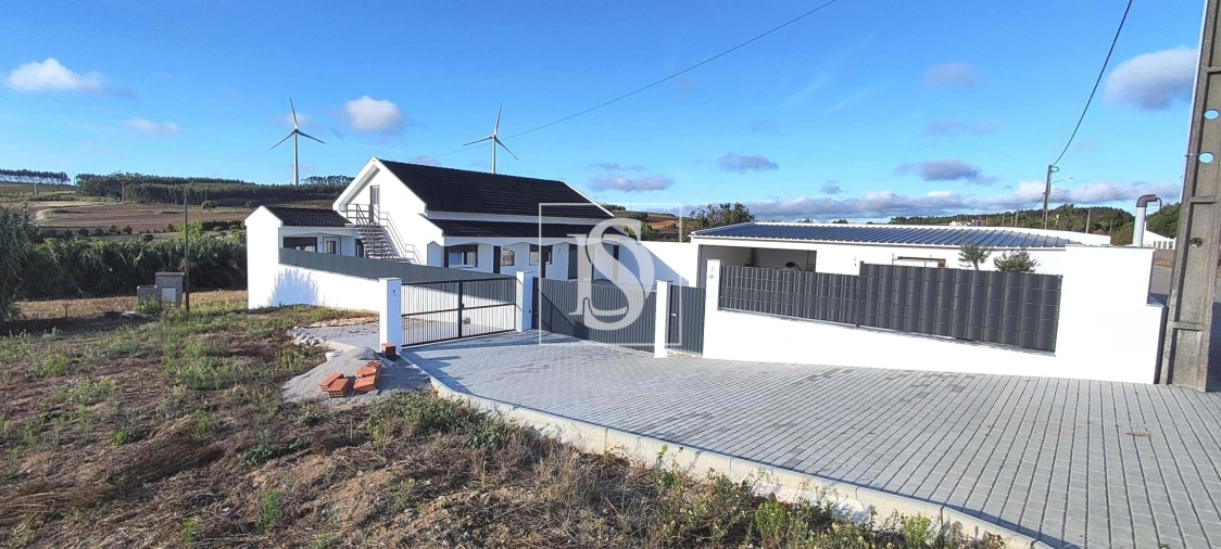 Moradia T3 para Venda em Moita dos Ferreiros Foto 38