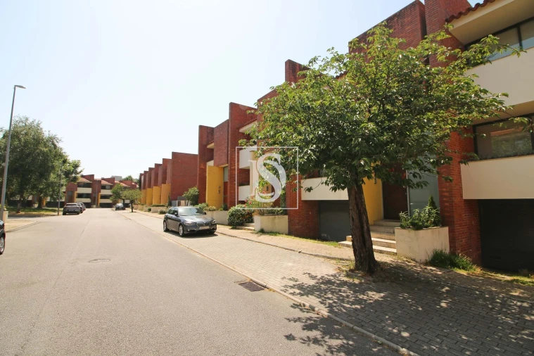 Moradia T4 para Venda em Nogueiró e Tenões Foto 44