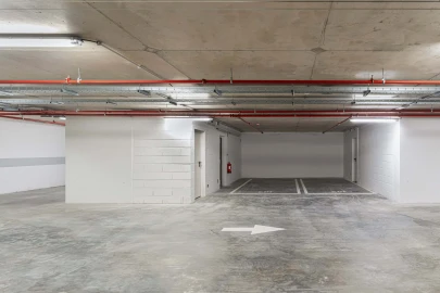 Apartamento T4 para Venda em Algés, Linda-A-Velha e Cruz Quebrada-Dafundo