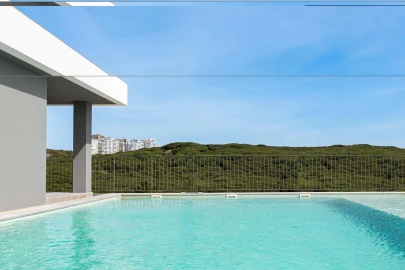 Apartamento T4 para Venda em Algés, Linda-A-Velha e Cruz Quebrada-Dafundo