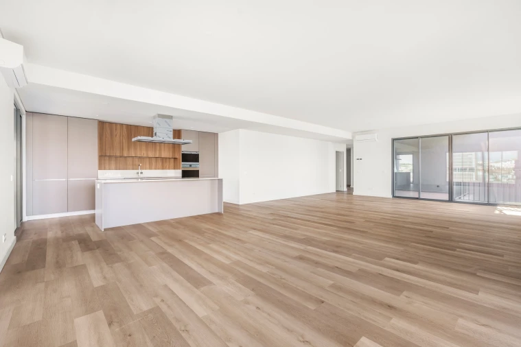 Apartamento T4 para Venda em Algés, Linda-A-Velha e Cruz Quebrada-Dafundo Foto 6