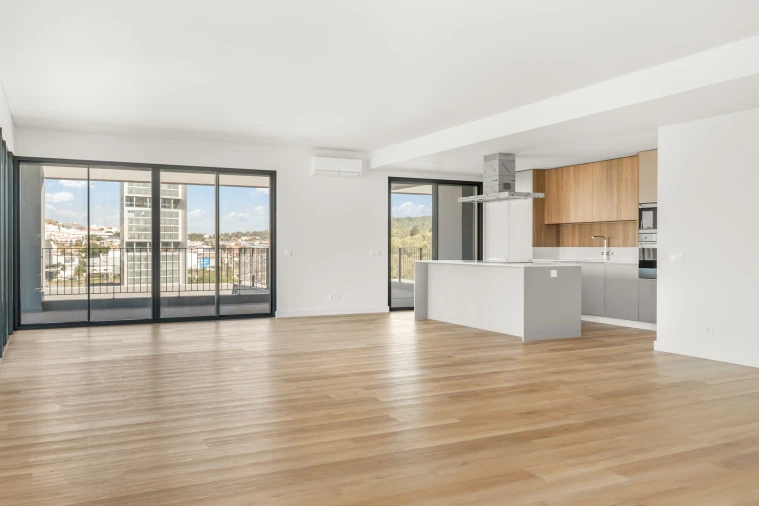 Apartamento T4 para Venda em Algés, Linda-A-Velha e Cruz Quebrada-Dafundo Foto 4