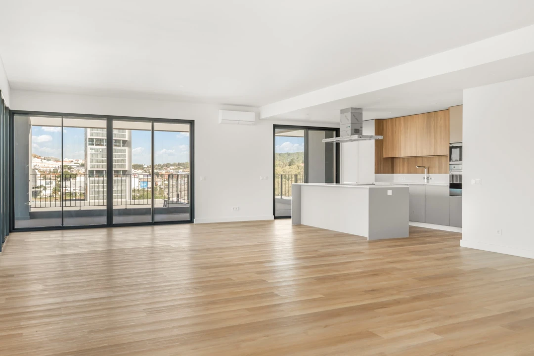Apartamento T4 para Venda em Algés, Linda-A-Velha e Cruz Quebrada-Dafundo Foto 4