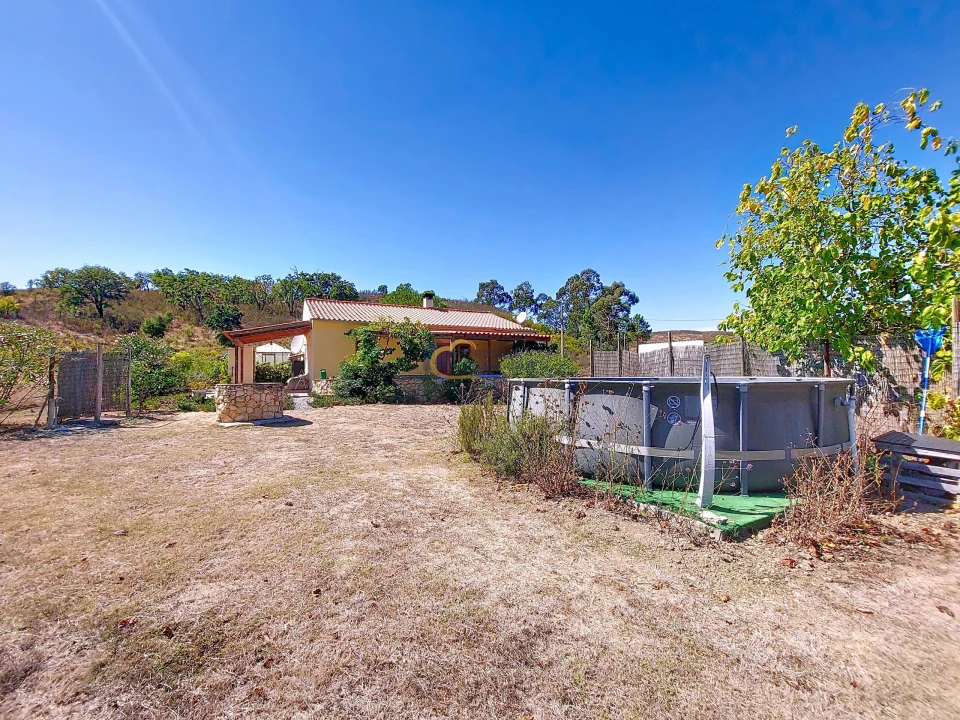 Moradia T2 para Venda em Saboia Foto 2