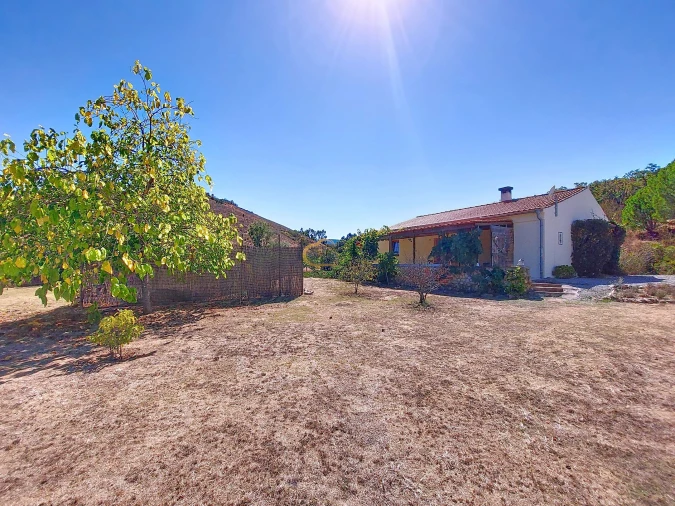 Moradia T2 para Venda em Saboia Foto 43