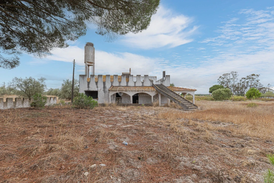 Quinta T4 para Venda em Pegões Foto 42