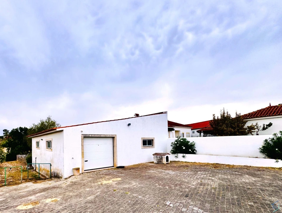 Moradia T3 para Venda em São Pedro de Tomar Foto 18