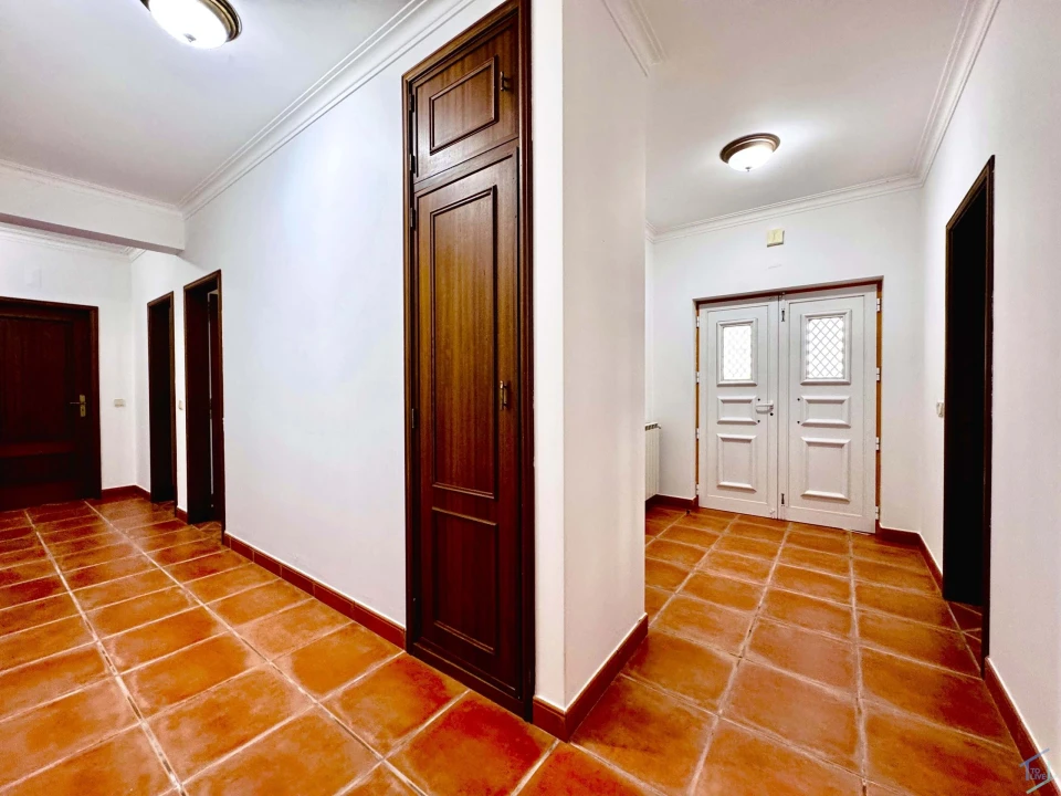 Moradia T3 para Venda em São Pedro de Tomar Foto 9