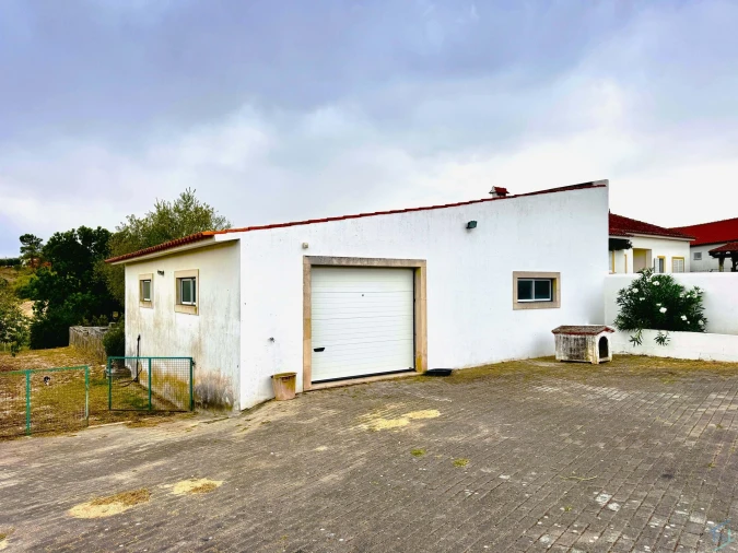 Moradia T3 para Venda em São Pedro de Tomar Foto 26