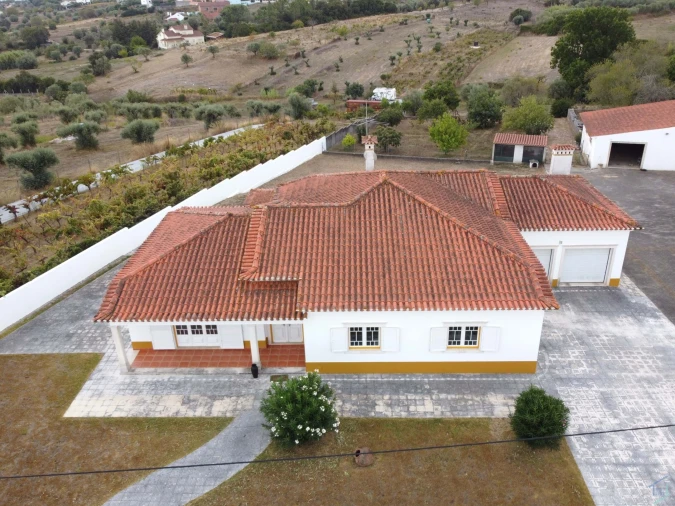 Moradia T3 para Venda em São Pedro de Tomar Foto 23