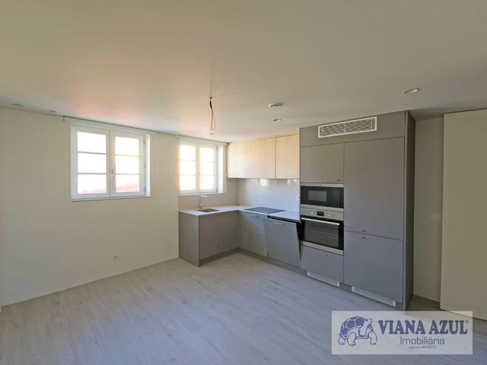 Apartamento T2 para Venda em Santa Maria Maior e Monserrate e Meadela Foto 5