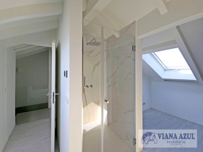 Apartamento T2 para Venda em Santa Maria Maior e Monserrate e Meadela Foto 12