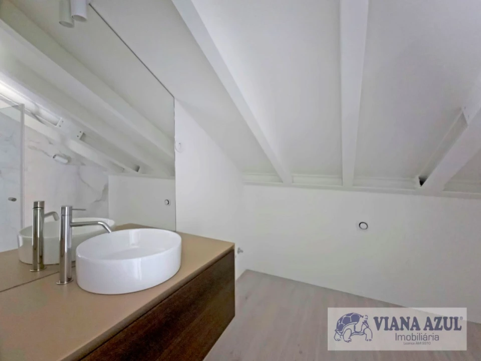 Apartamento T3 para Venda em Santa Maria Maior e Monserrate e Meadela Foto 14