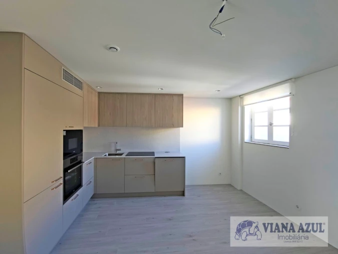 Apartamento T3 para Venda em Santa Maria Maior e Monserrate e Meadela Foto 2