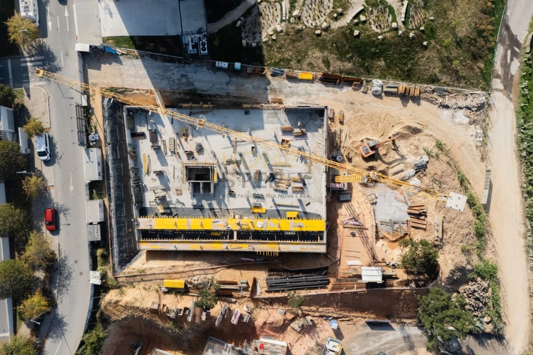 Apartamento T1 para ced. p. contratual em Canidelo Foto 2