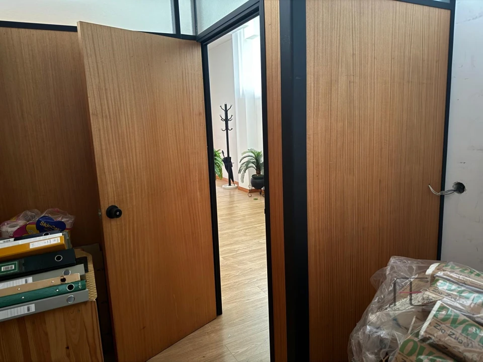 Escritório para Arrendamento em Aguas Santas Foto 17