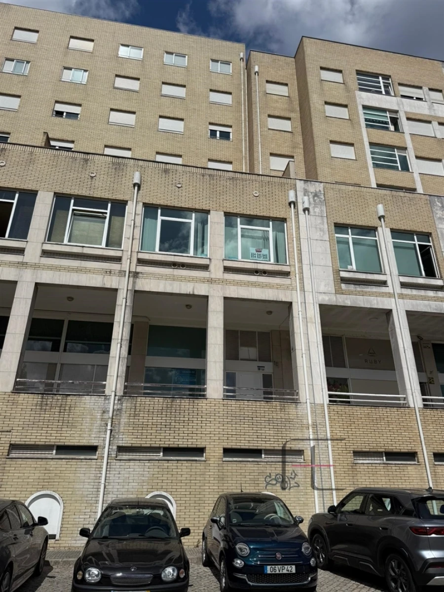 Escritório para Arrendamento em Aguas Santas Foto 3