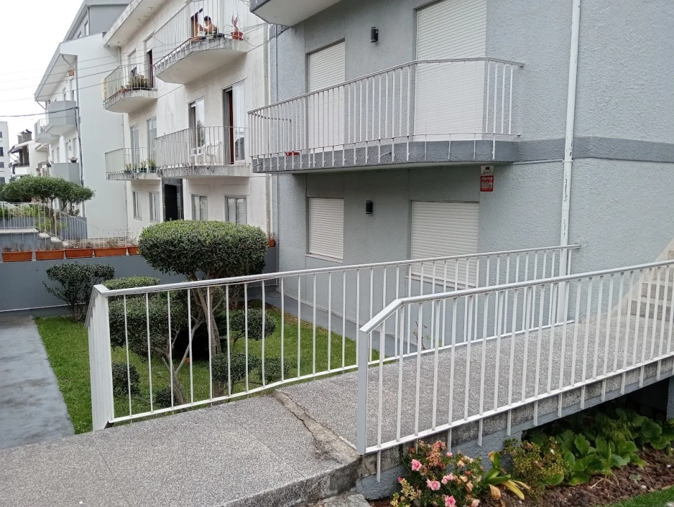 Moradia T4 para Venda em Oliveira do Douro Foto 54