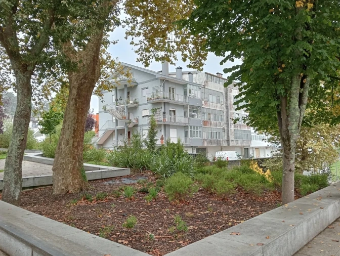 Moradia T4 para Venda em Oliveira do Douro Foto 76