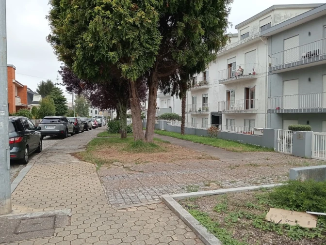 Moradia T4 para Venda em Oliveira do Douro Foto 71