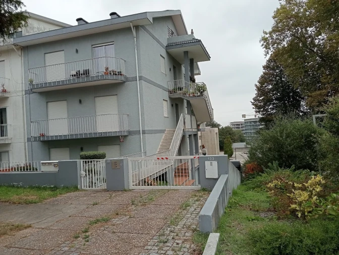 Moradia T4 para Venda em Oliveira do Douro Foto 68