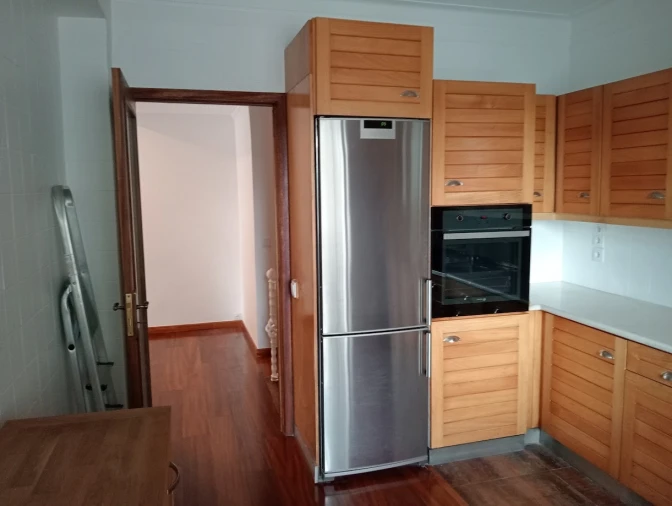 Moradia T4 para Venda em Oliveira do Douro Foto 25