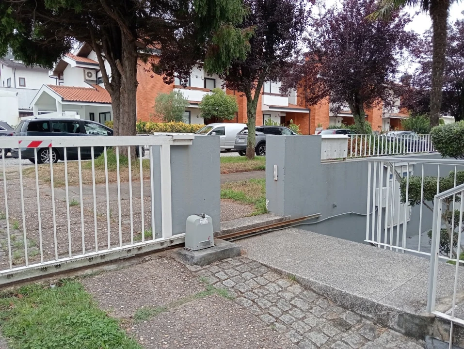 Moradia T4 para Venda em Oliveira do Douro Foto 57