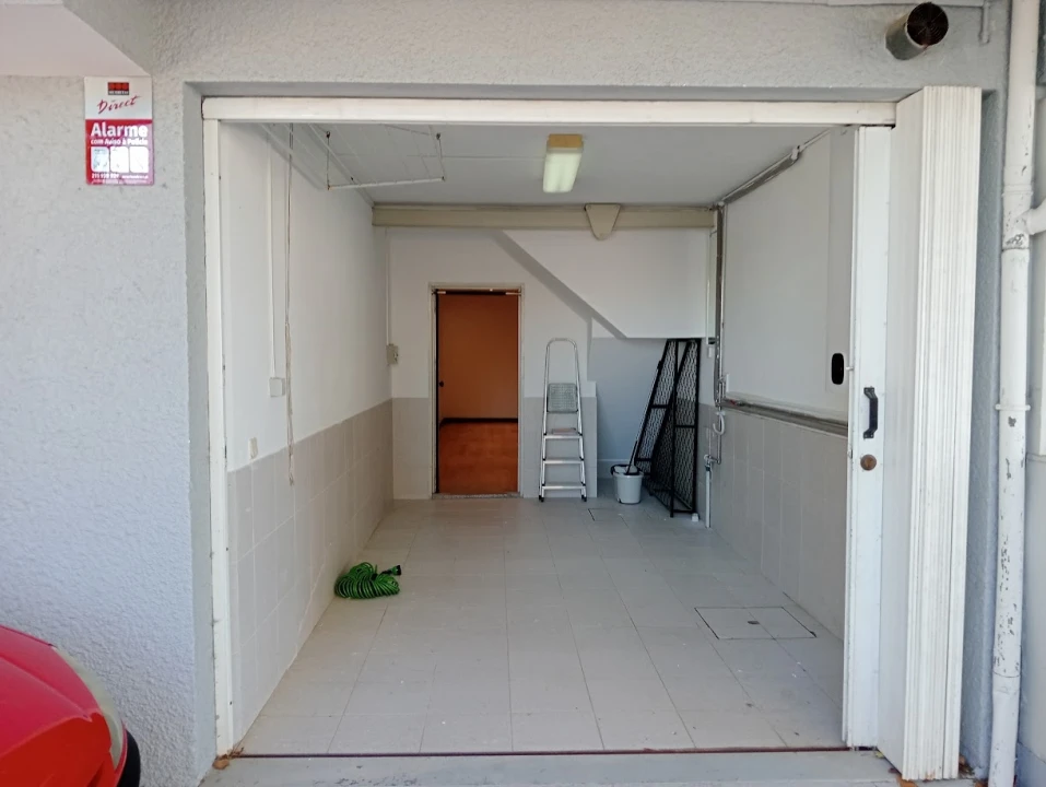 Moradia T4 para Venda em Oliveira do Douro Foto 46