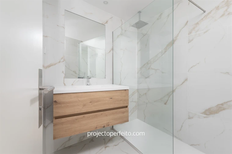 Apartamento T4 para Venda em Silvalde Foto 13