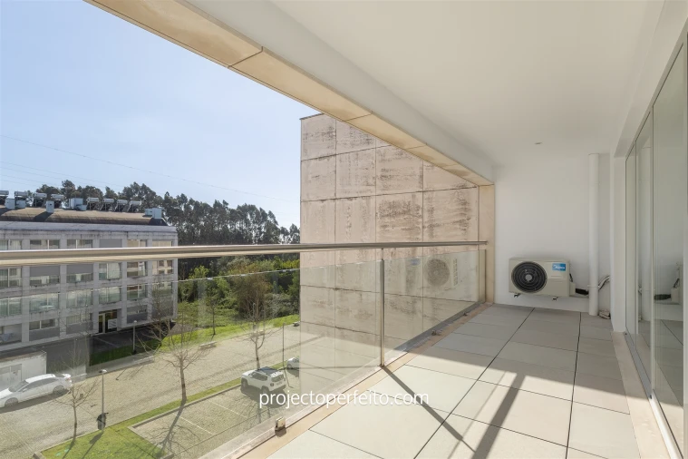 Apartamento T4 para Venda em Silvalde Foto 7