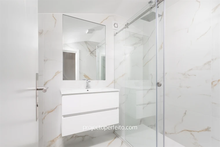 Apartamento T4 para Venda em Silvalde Foto 19