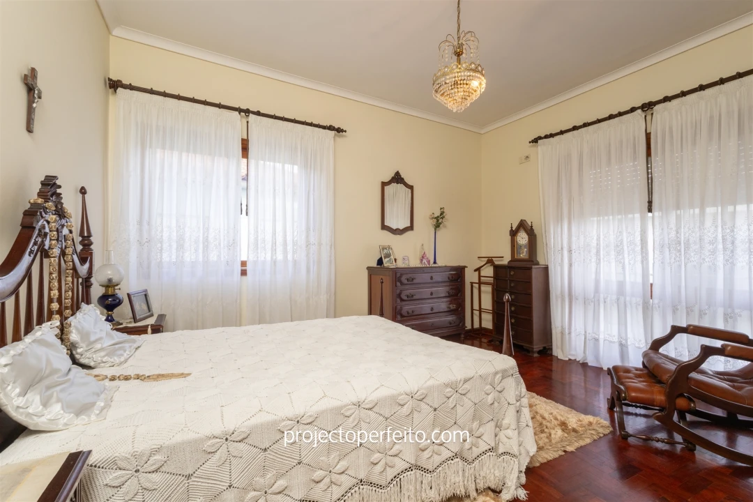 Moradia T3 para Venda em Paços de Brandão Foto 5