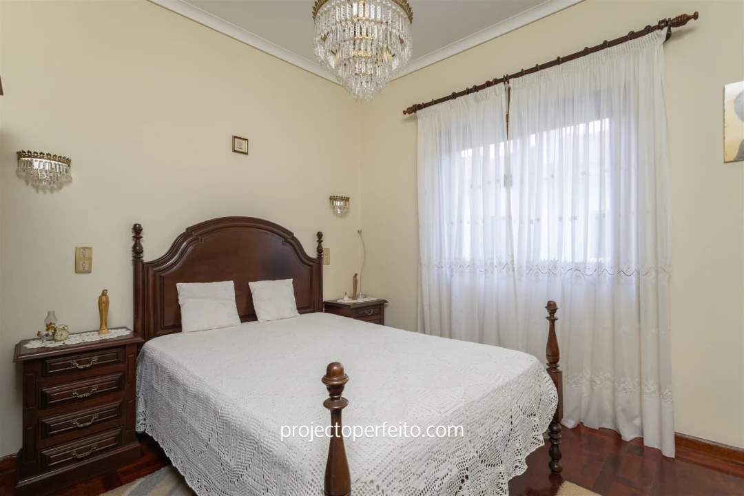 Moradia T3 para Venda em Paços de Brandão Foto 7