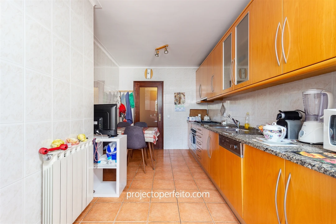 Apartamento T2 para Venda em Esmoriz Foto 7