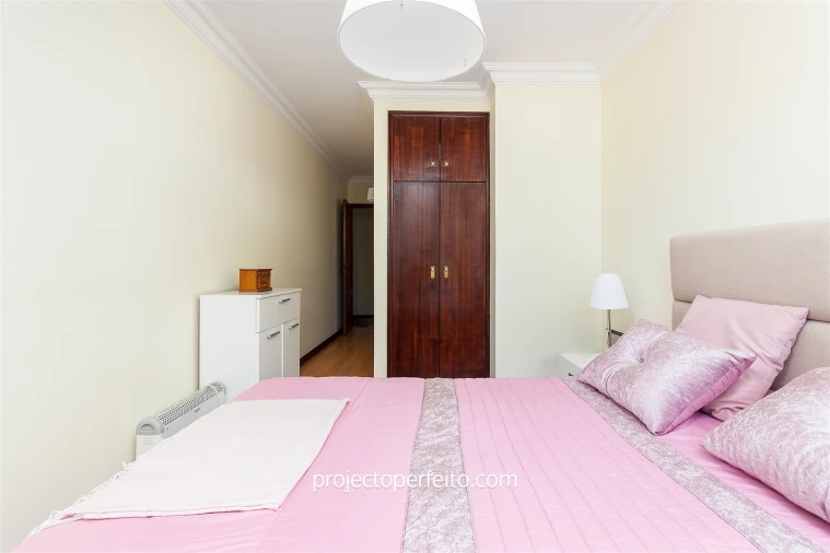 Apartamento T2 para Venda em Esmoriz Foto 12