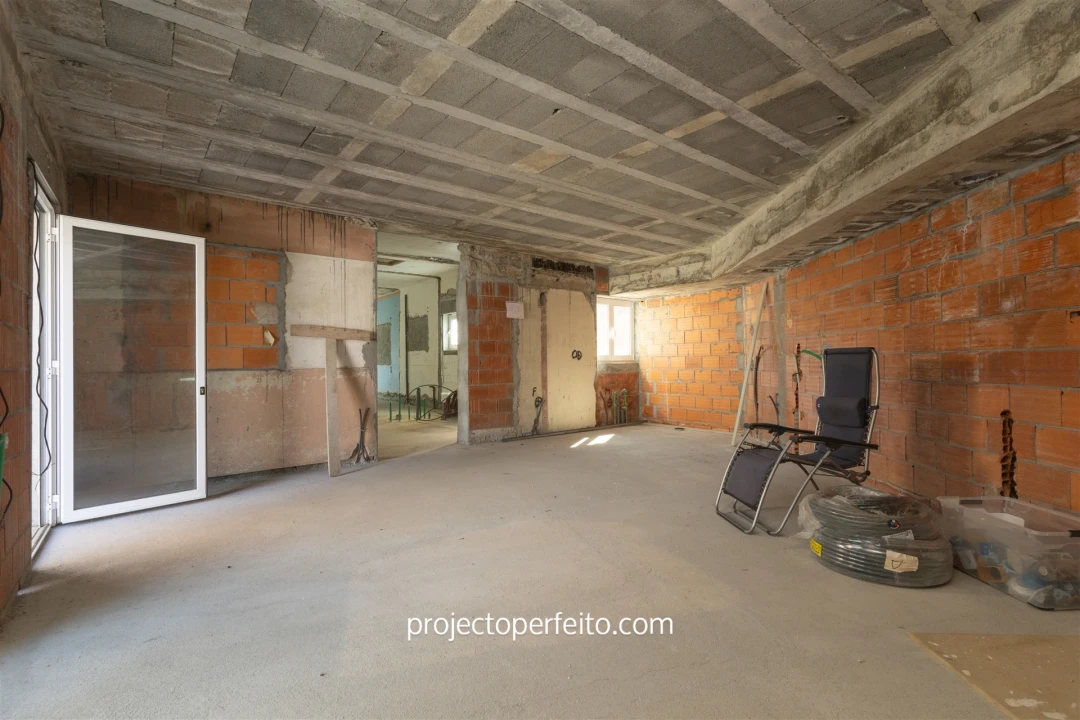 Moradia T3 para Venda em Serzedo e Perosinho Foto 13