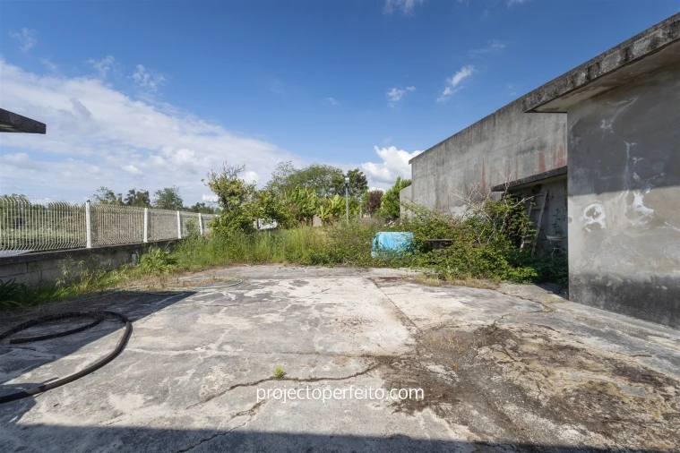 Moradia T3 para Venda em Serzedo e Perosinho Foto 4