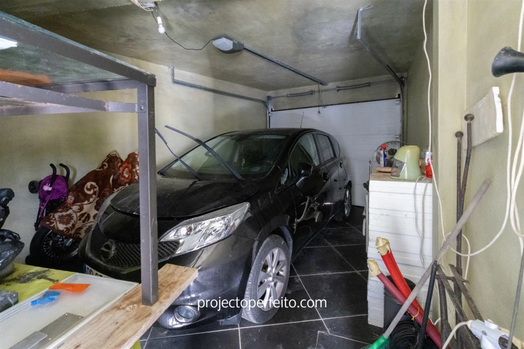 Moradia T3 para Venda em Serzedo e Perosinho Foto 17